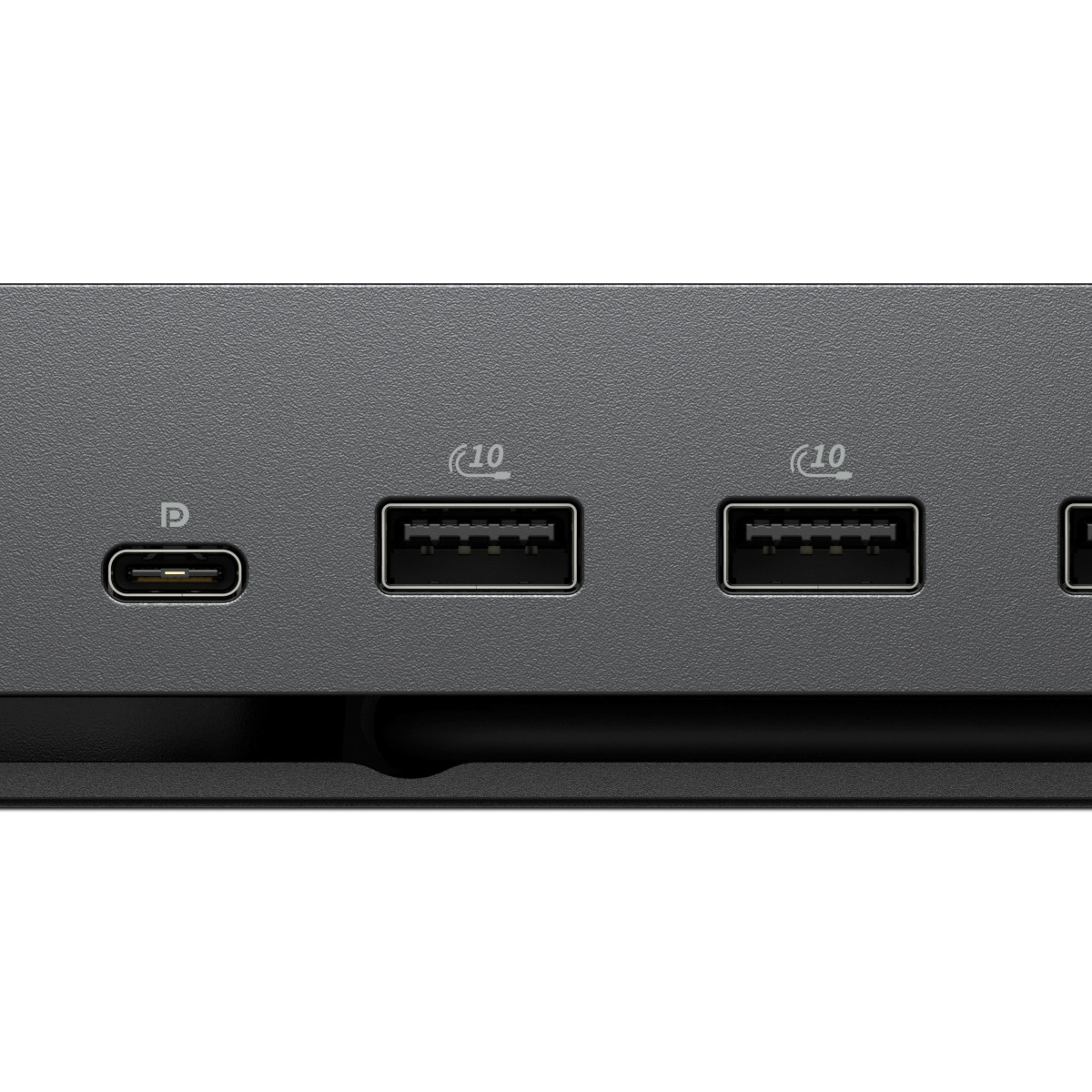 Ein USB-C-Anschluss und zwei USB-A-Anschlüsse mit der Kennzeichnung 10.