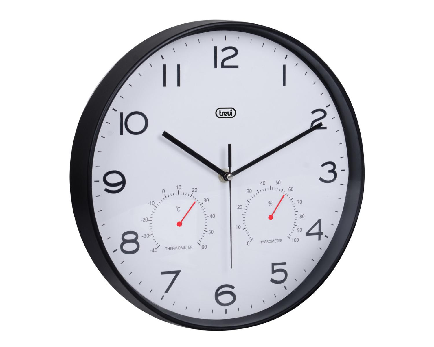 Un reloj de pared con termómetro e higrómetro sobre fondo blanco.