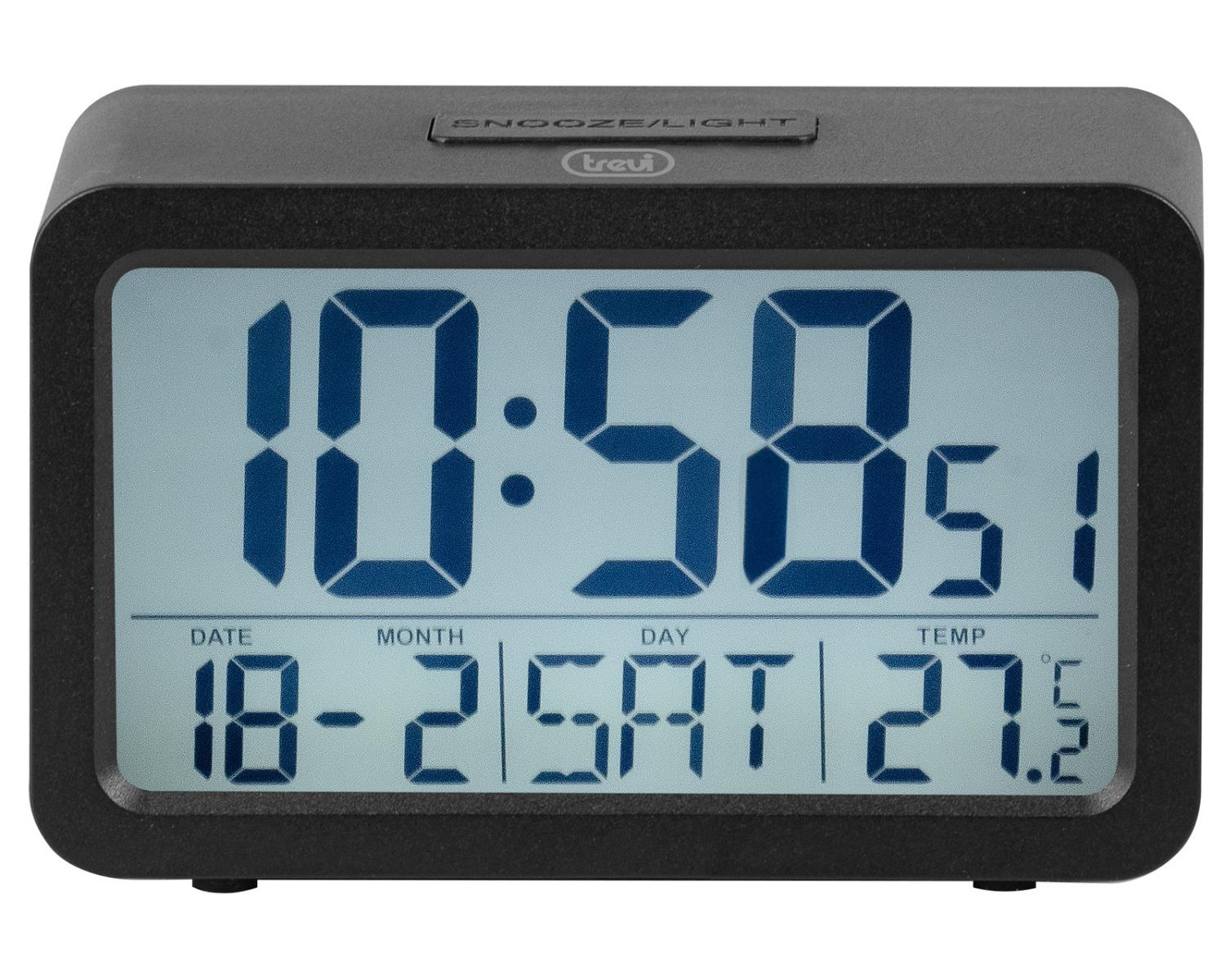 Digitaluhr zeigt 10:58 Uhr, Datum 18-21, Tag SAT, Temperatur 27,2°C.
