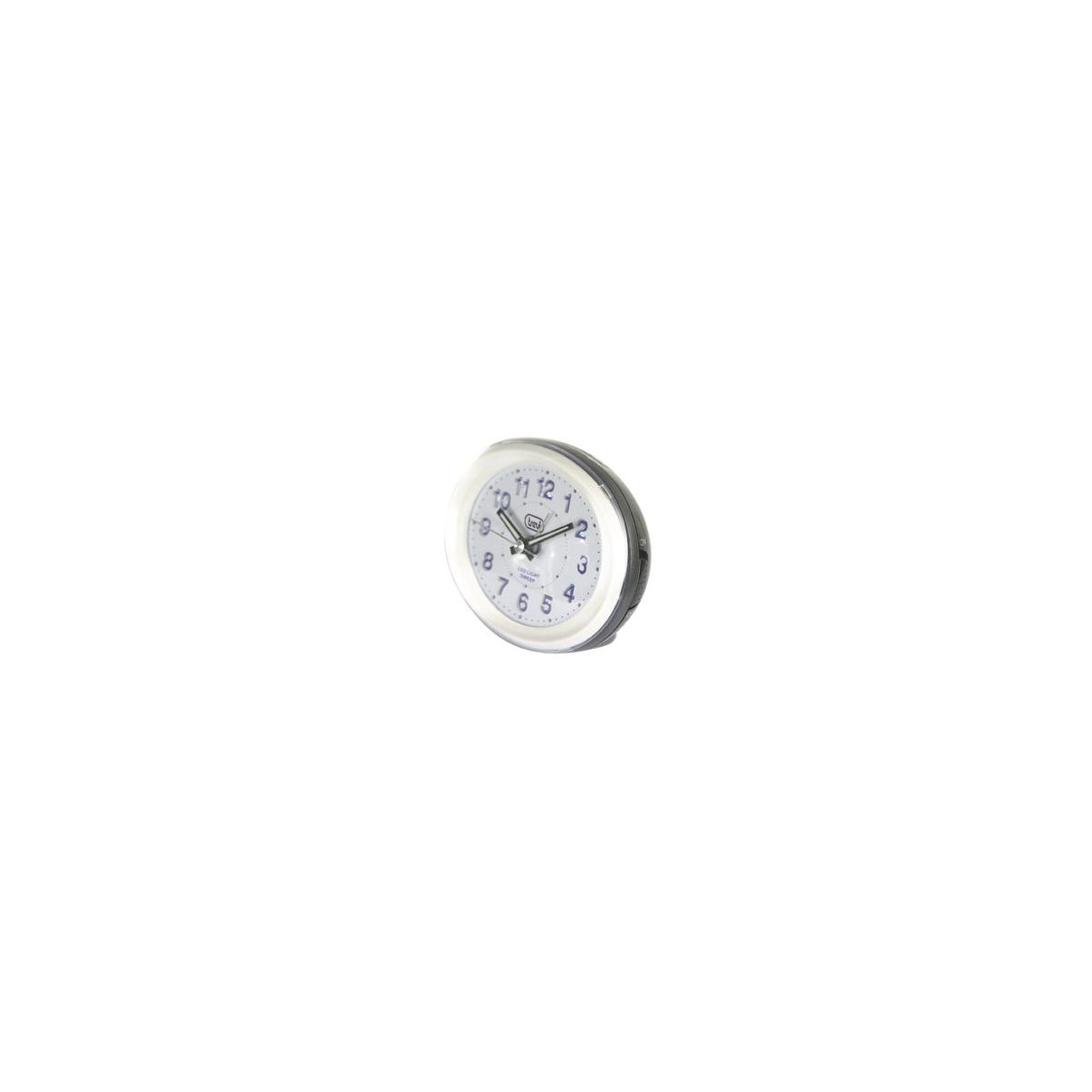 Una piccola sveglia rotonda con quadrante bianco e cassa argentata.