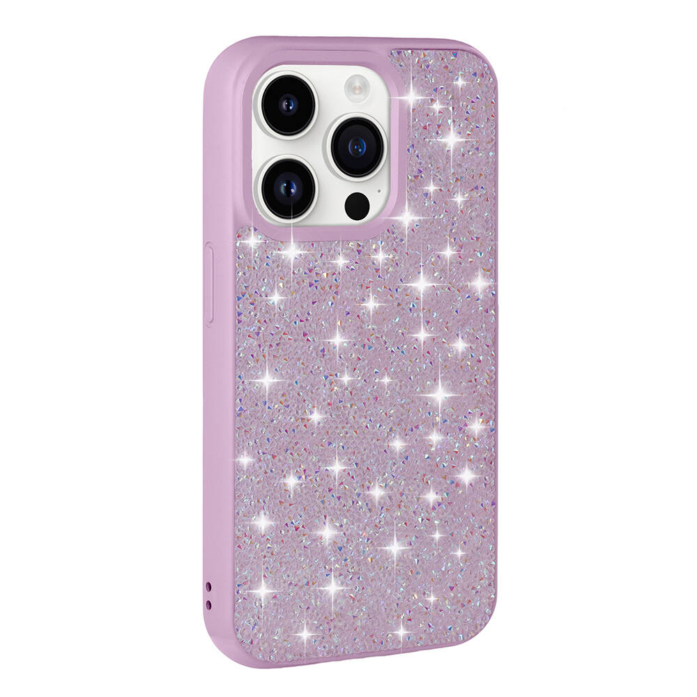 Simli mor telefon kılıfı ve kamera kesimi.