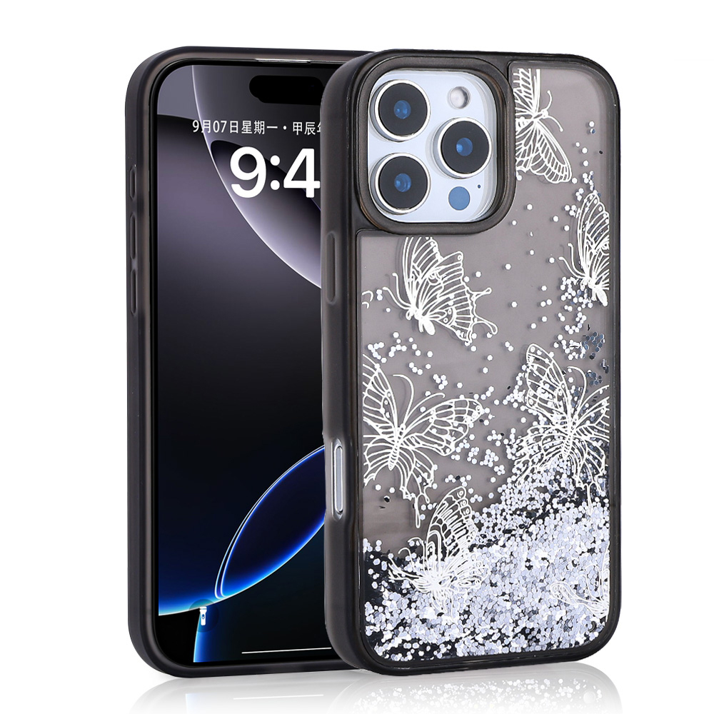 Kelebek desenli ve simli siyah telefon kılıfı. Arkada telefon.