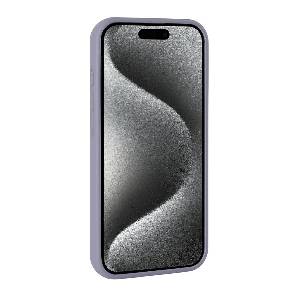 Ekranında koyu, dalgalı deseni olan mor bir iPhone kılıfı.