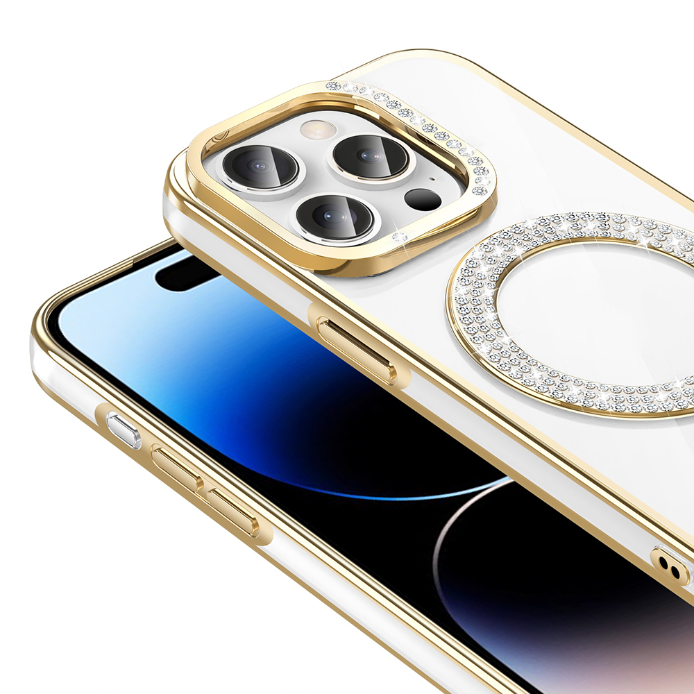 Kameraların etrafı elmaslarla süslenmiş altın kılıflı beyaz iPhone.