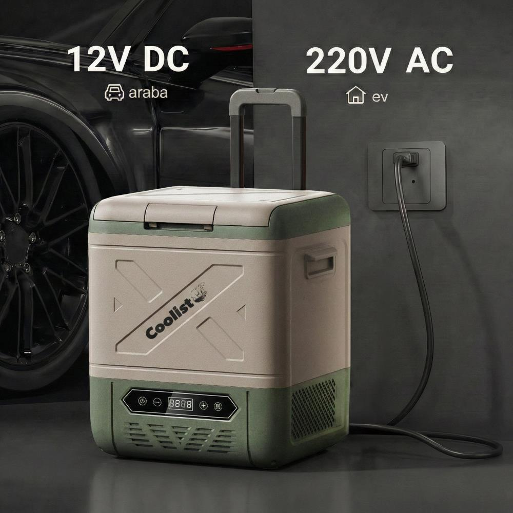 12V DC ve 220V AC seçenekli taşınabilir soğutucu, araba ve ev ortamlarında gösteriliyor.