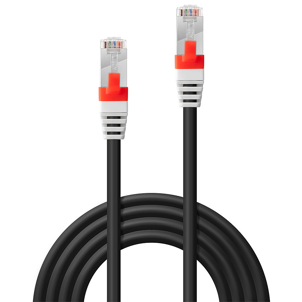 Un cavo di rete nero con due connettori RJ45, collari bianchi e rossi su sfondo bianco.