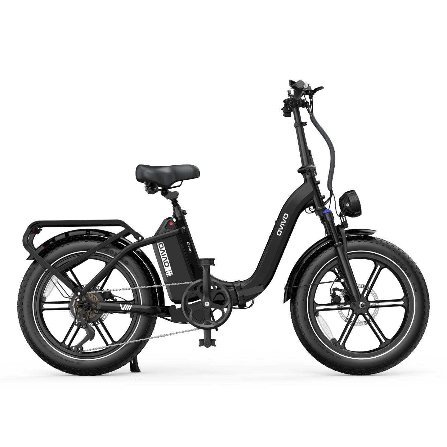 Bicicleta eléctrica plegable negra con portaequipajes, faro y neumáticos anchos.