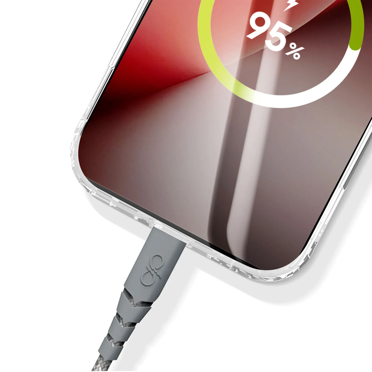 Ein Smartphone mit 95% Ladung wird über ein graues Kabel geladen.