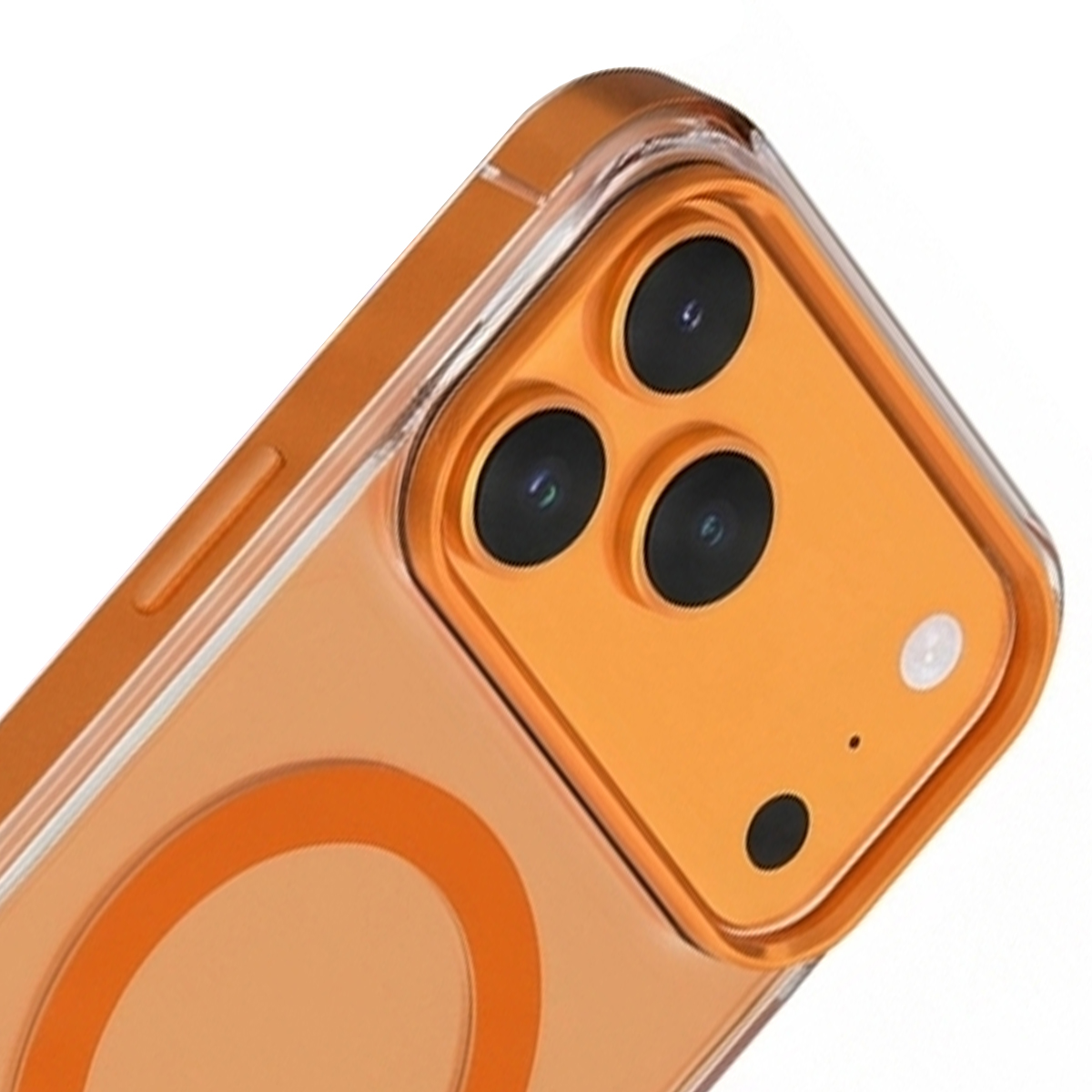 Nahaufnahme einer orangefarbenen Handyhülle mit drei Kameras und Blitz.