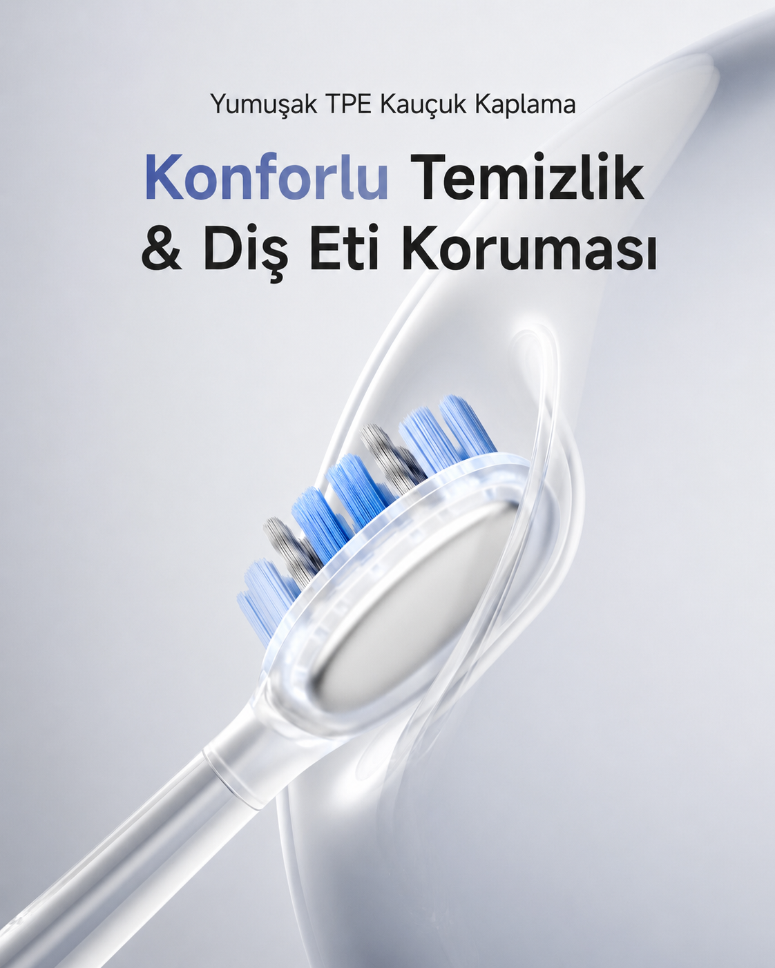 Mavi kıllı ve şeffaf saplı elektrikli diş fırçasının yakın çekimi.