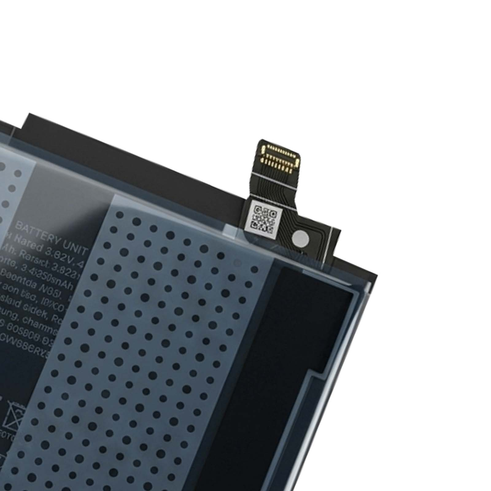 Ein Smartphone-Akku mit Daten und QR-Code.