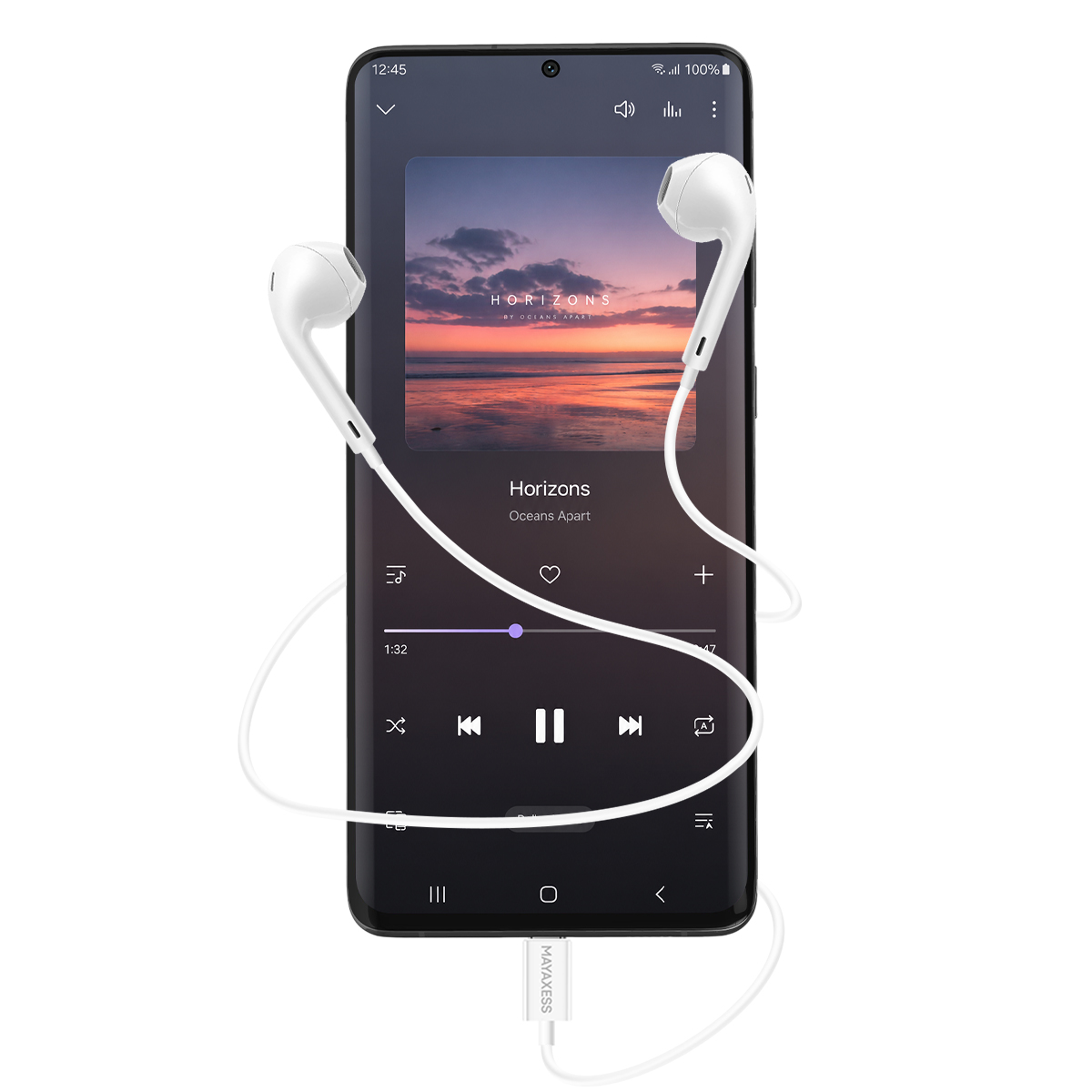 Uno smartphone mostra un'app musicale con auricolari.