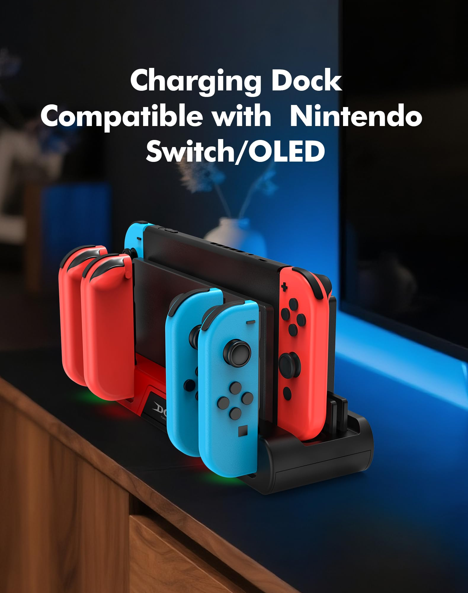 Ein Ladedock mit roten und blauen Nintendo Switch Controllern.