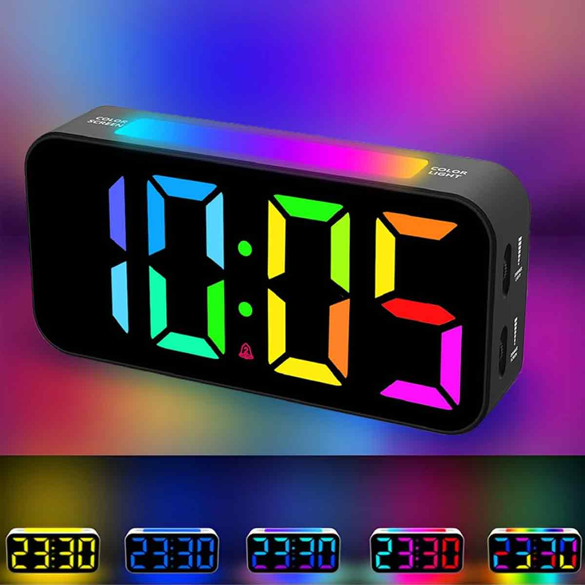 Ein digitaler Wecker zeigt 10:05 Uhr in bunten Ziffern, mit Farbwechsel-Beleuchtung.