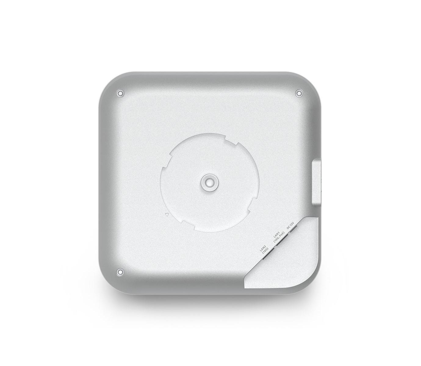 Weiße Oberseite eines Geräts mit Anschlüssen: LAN1 (10G), LAN2 (10G PoE), DC12V.