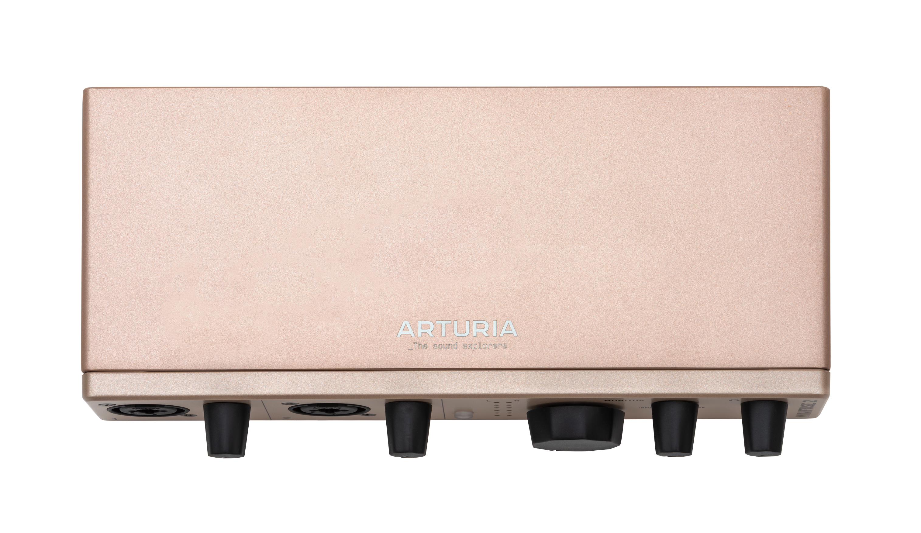 Ein roségoldenes Audio-Interface mit Anschlüssen und Reglern auf der Vorderseite.