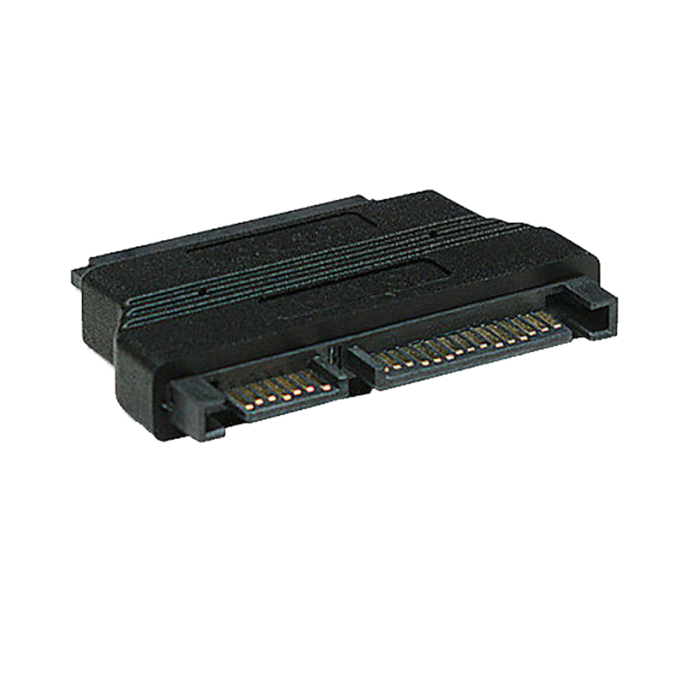 Ein schwarzer SATA-zu-IDE-Adapter mit sichtbaren Pins.