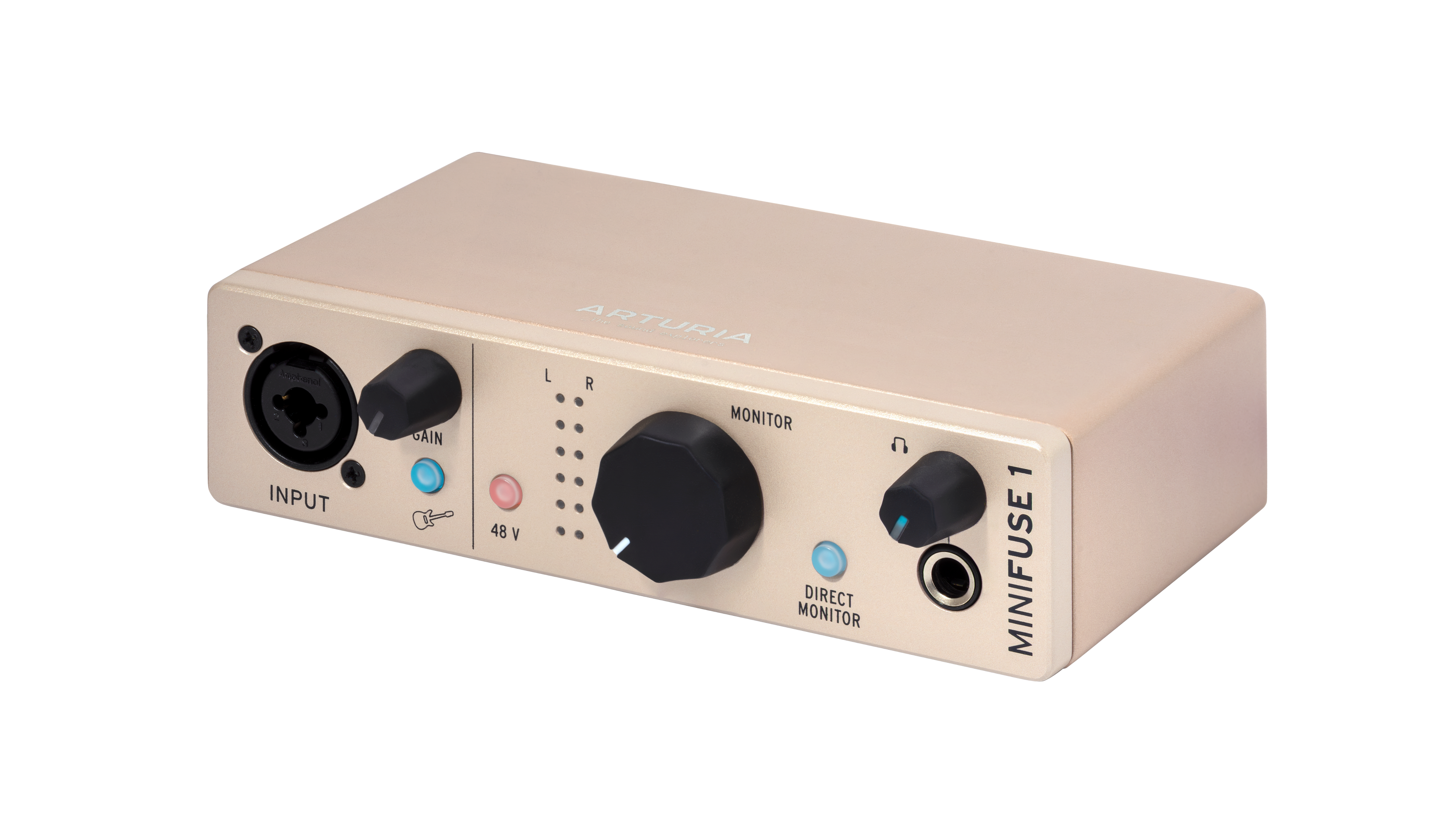 Ein goldfarbenes Audio-Interface mit schwarzen Reglern und Anschlüssen auf schwarzem Hintergrund.