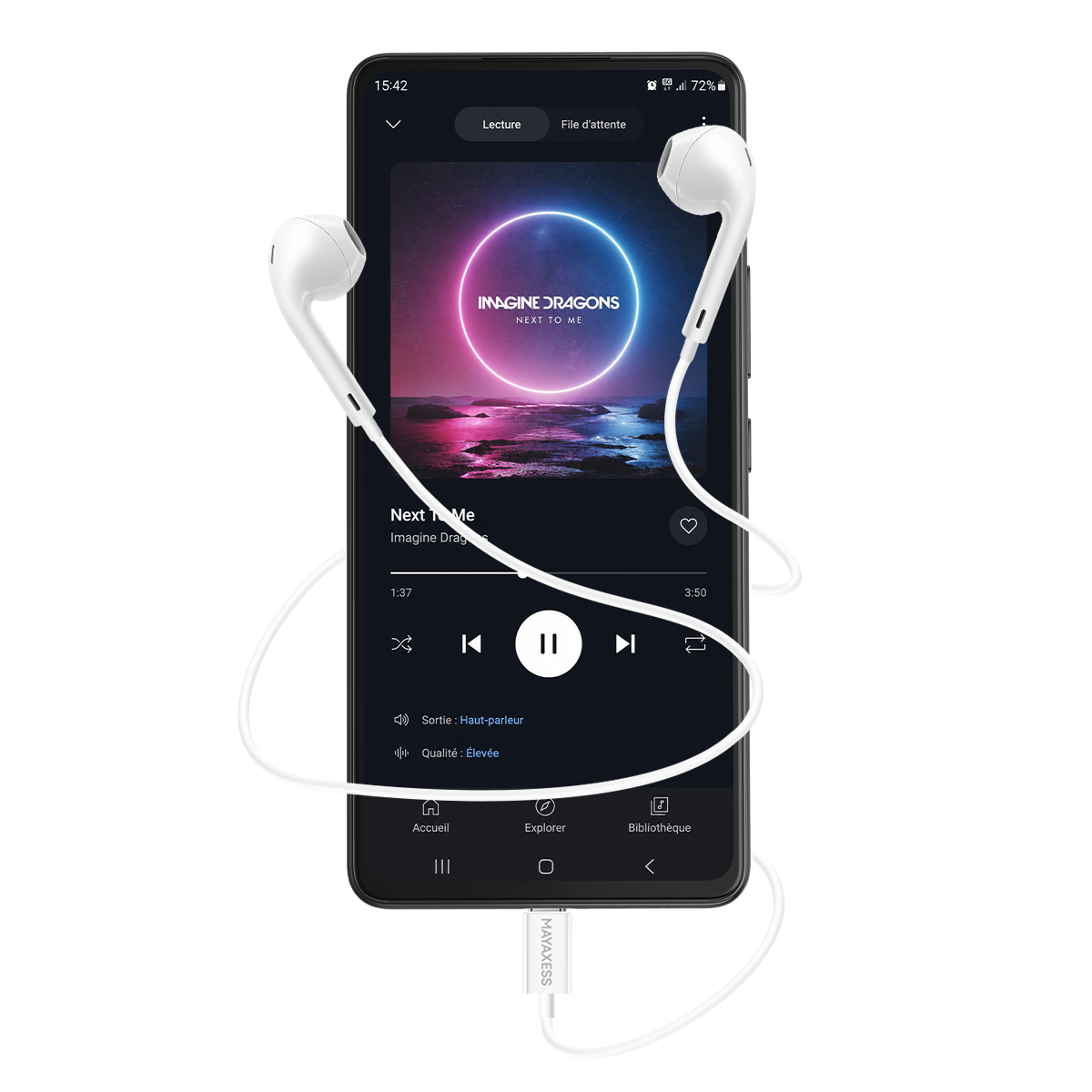 Uno smartphone mostra un'app musicale di Imagine Dragons. Auricolari bianchi collegati.