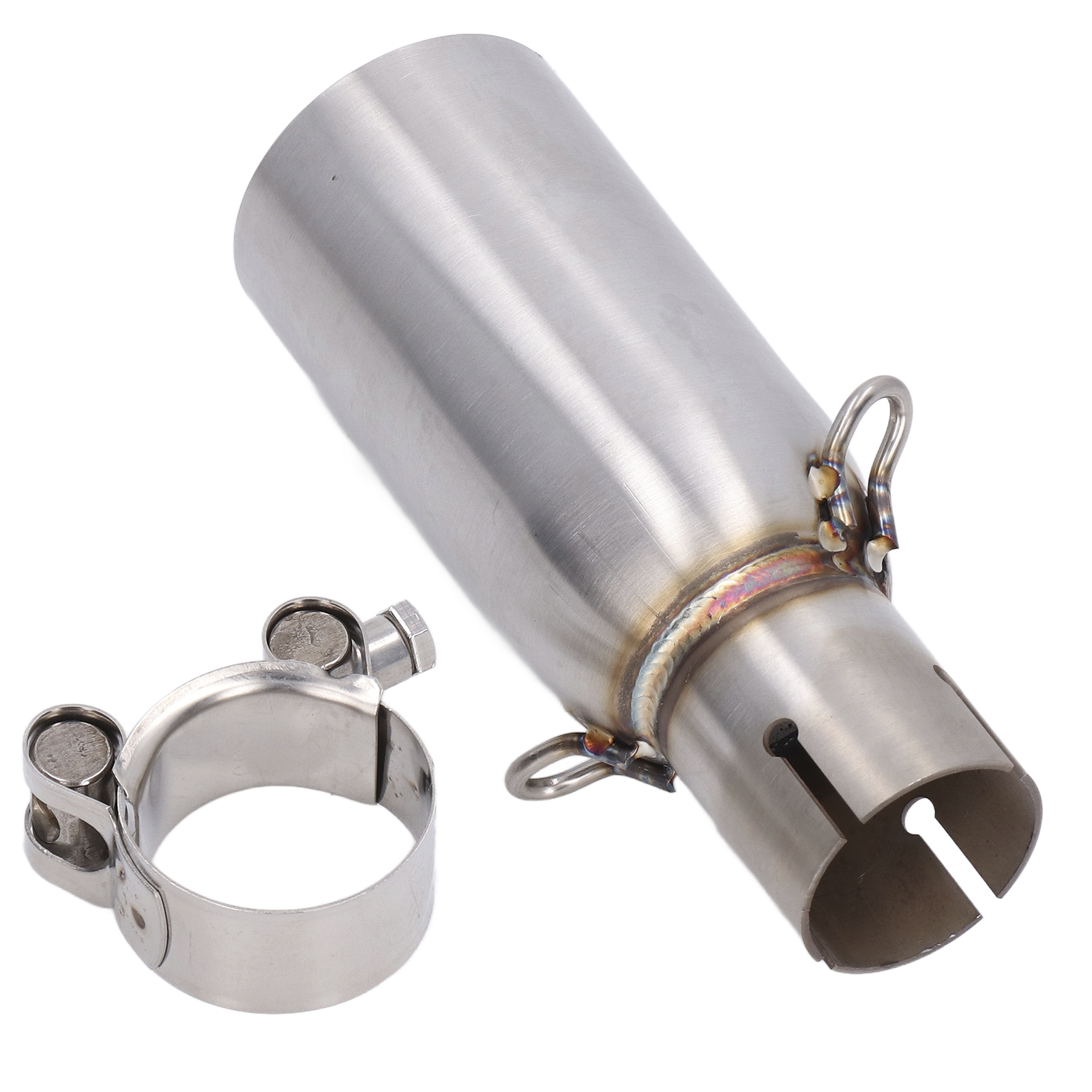 Ein glänzendes Metall-Endrohr mit einer separaten Klemmschelle.