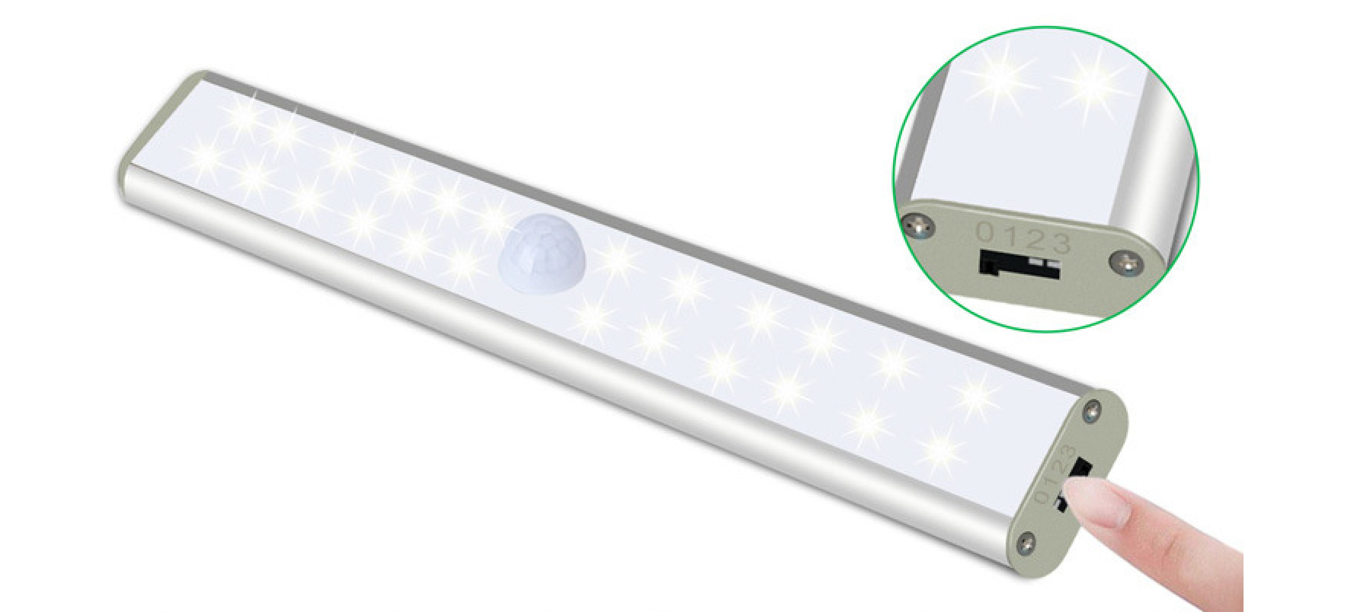Lichtleiste mit Bewegungssensor und vielen LEDs, silberner Rahmen.