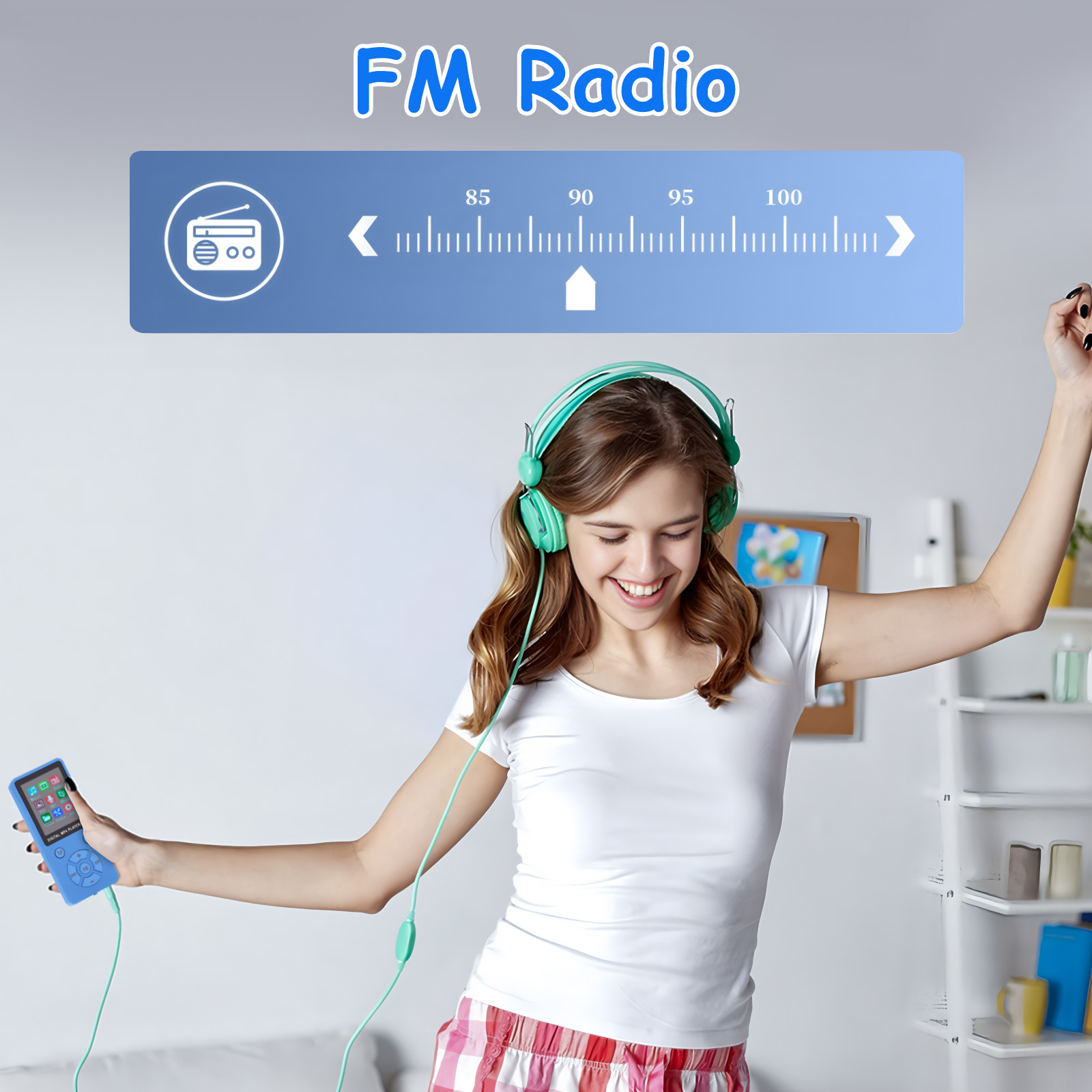 Eine Frau mit Kopfhörern tanzt und hält ein blaues MP3-Gerät in der Hand.