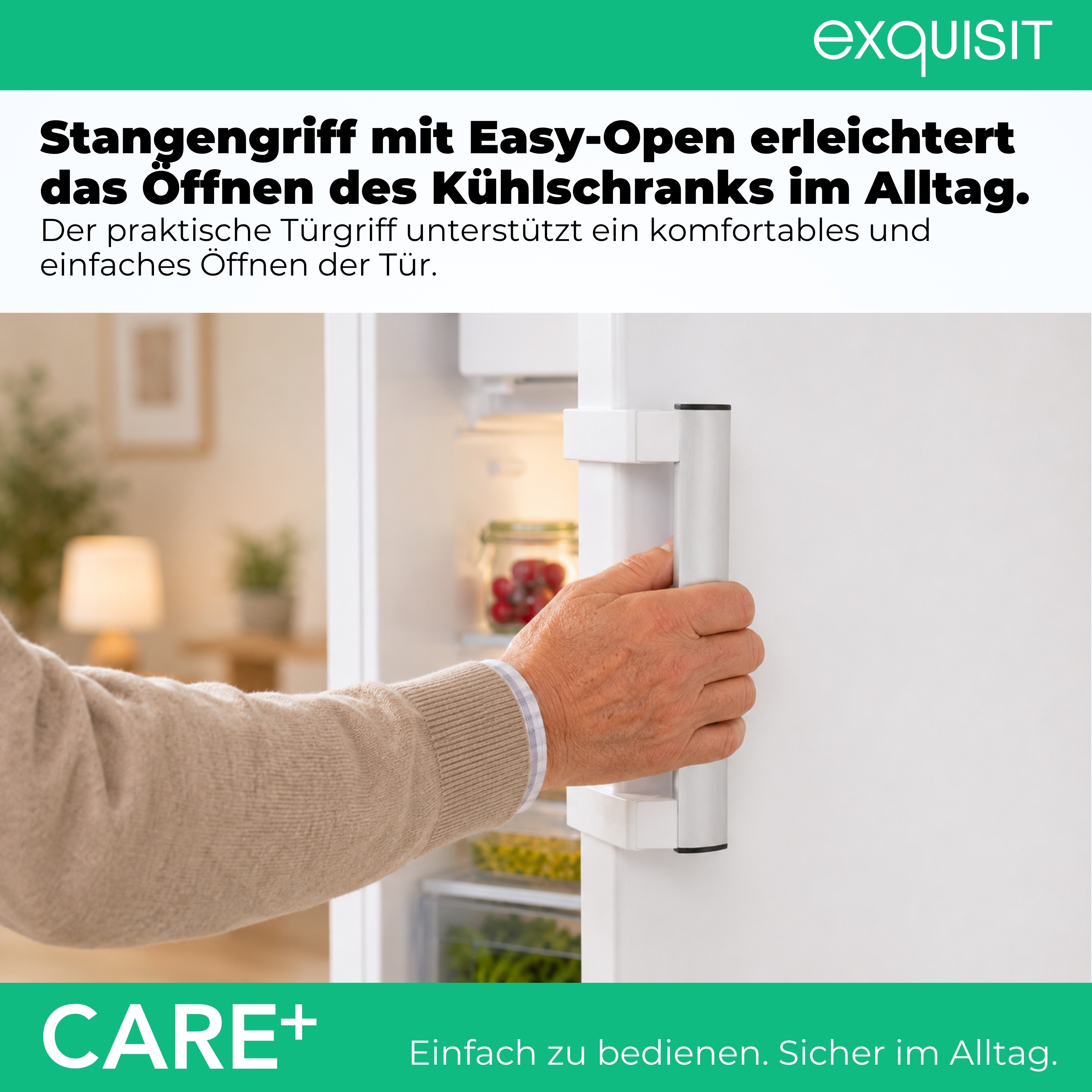 Ein Mann öffnet einen Kühlschrank mit einem silbernen Griff.
