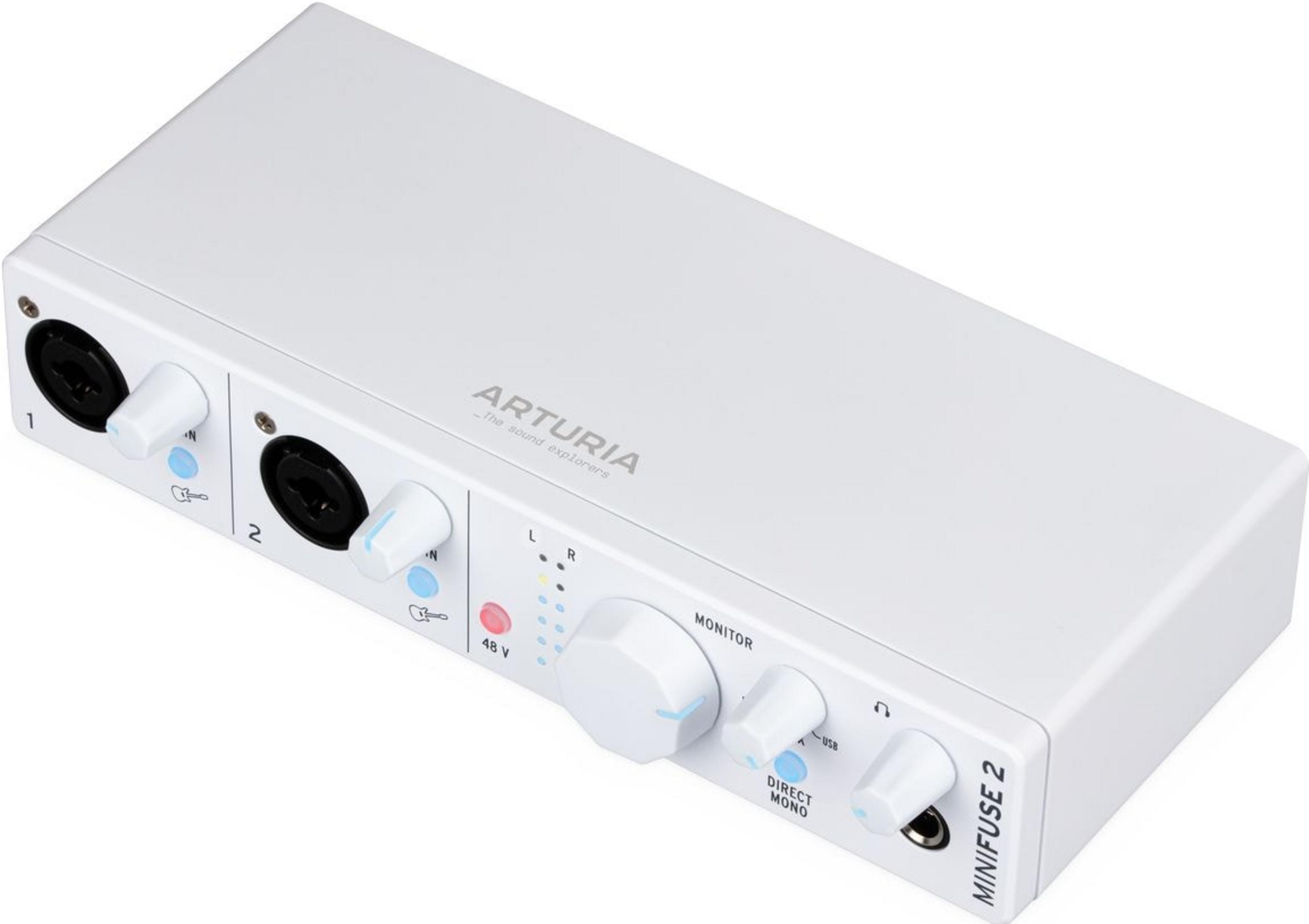 Ein weißes Arturia Minifuse 2 Audio Interface mit Reglern und Anschlüssen.