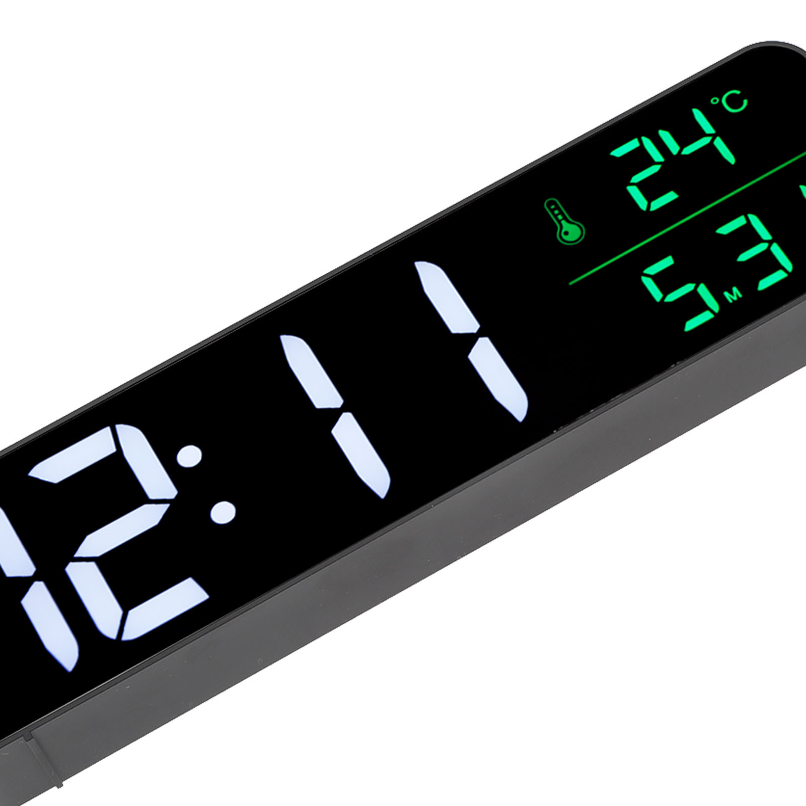 Digitaluhr zeigt 12:11, 24C Temperatur und 5,3 Luftfeuchtigkeit.