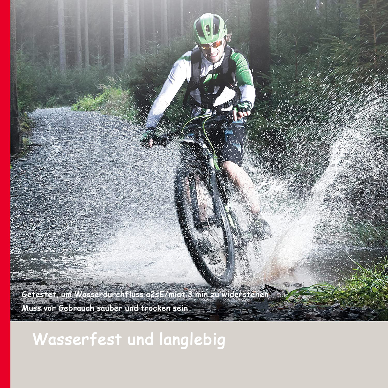 Mountainbiker spritzt durch Wasser auf Waldweg. Auf Wasserbeständigkeit getestet.