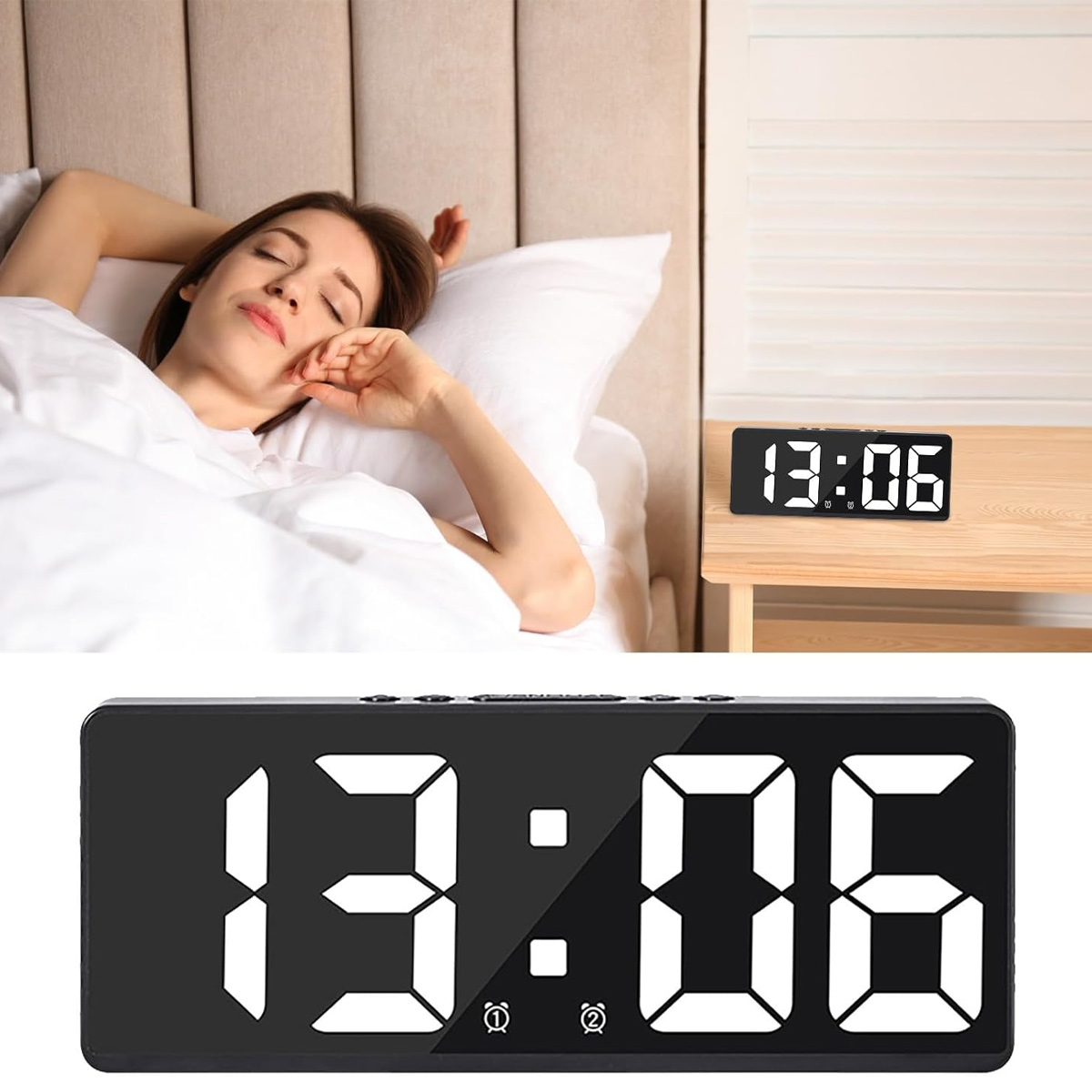 Frau schläft im Bett. Digitaluhr zeigt 13:06. Nahaufnahme des Zifferblatts.