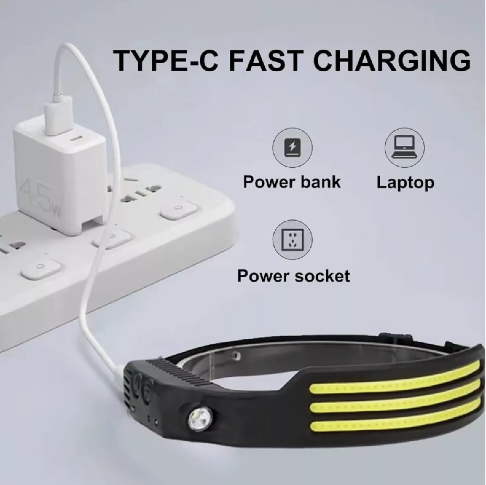 Ein weißer Netzstecker-Adapter ist in eine weiße Steckdosenleiste eingesteckt. Ein Stirnband mit LEDs ist vorne zu sehen.
