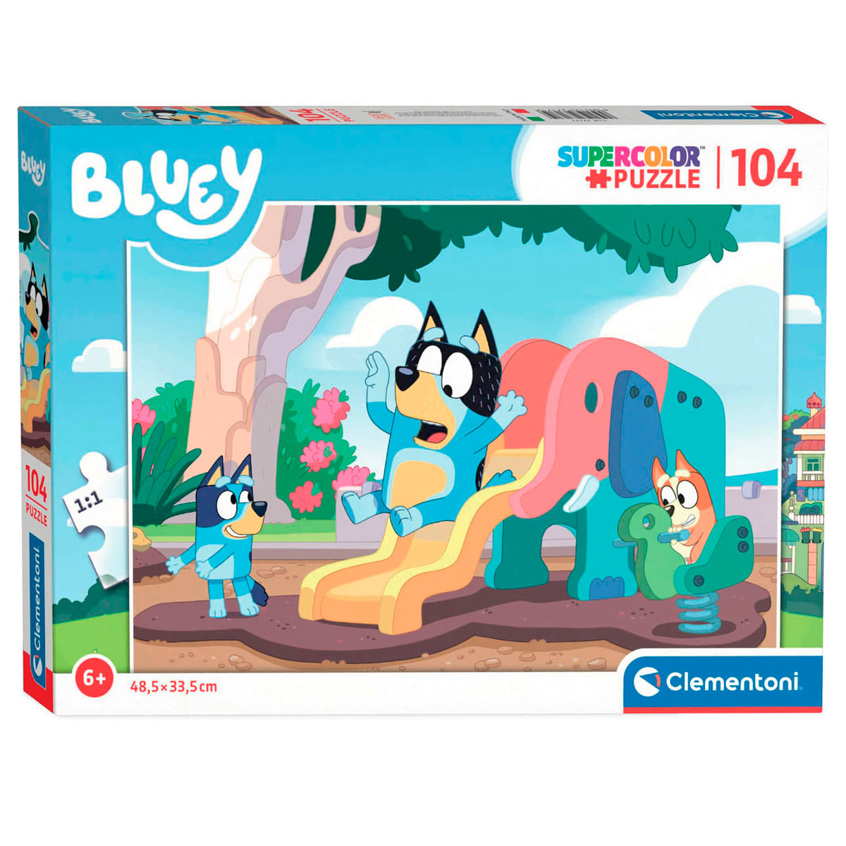 Bluey i Bingo bawią się na placu zabaw ze zjeżdżalnią w kształcie słonia.