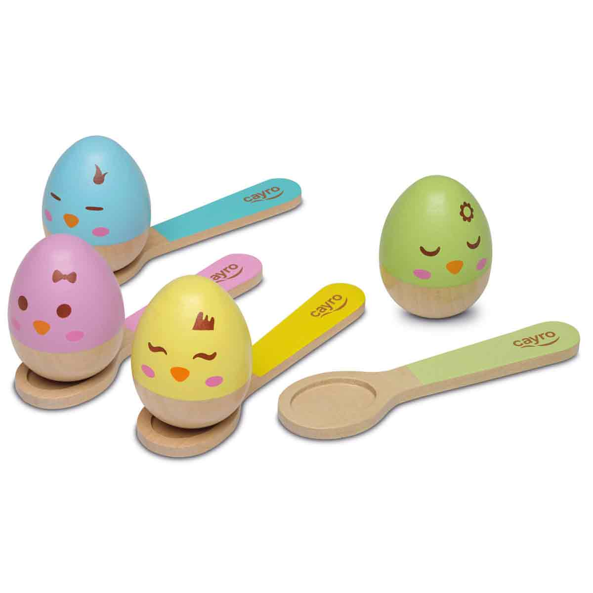 Cuatro huevos de madera coloridos con caras sobre cucharas de madera.