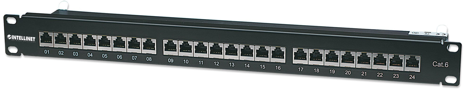 Un patch panel nero da 24 porte con porte numerate e logo Intellinet.
