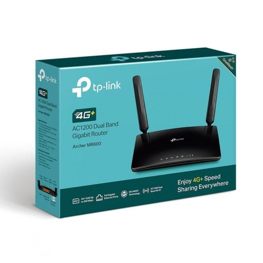 TP-Link Archer MR600 4G+ Dual Band Gigabit Router auf türkisfarbener Verpackung.