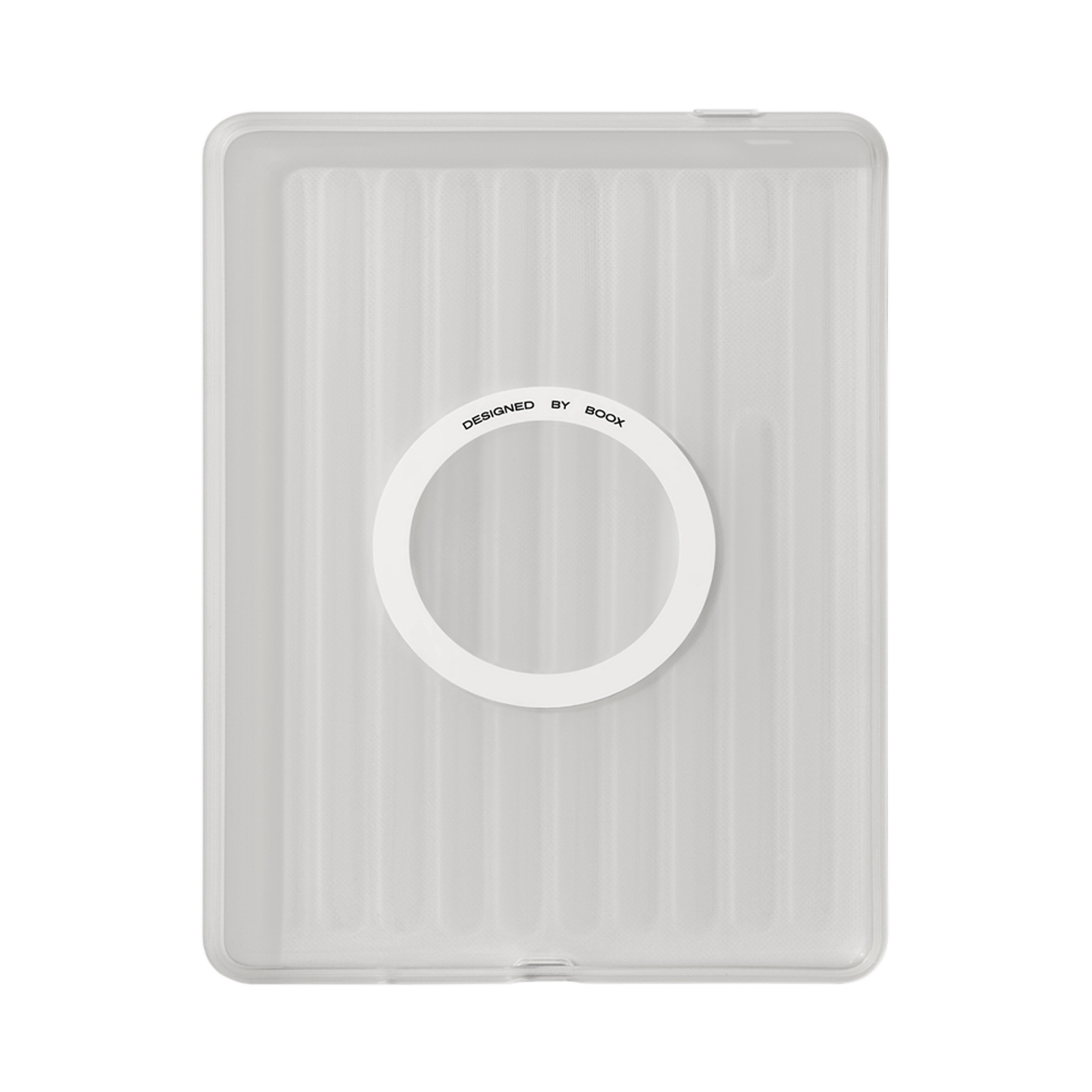 Una funda blanca translúcida con crestas verticales y un círculo blanco.
