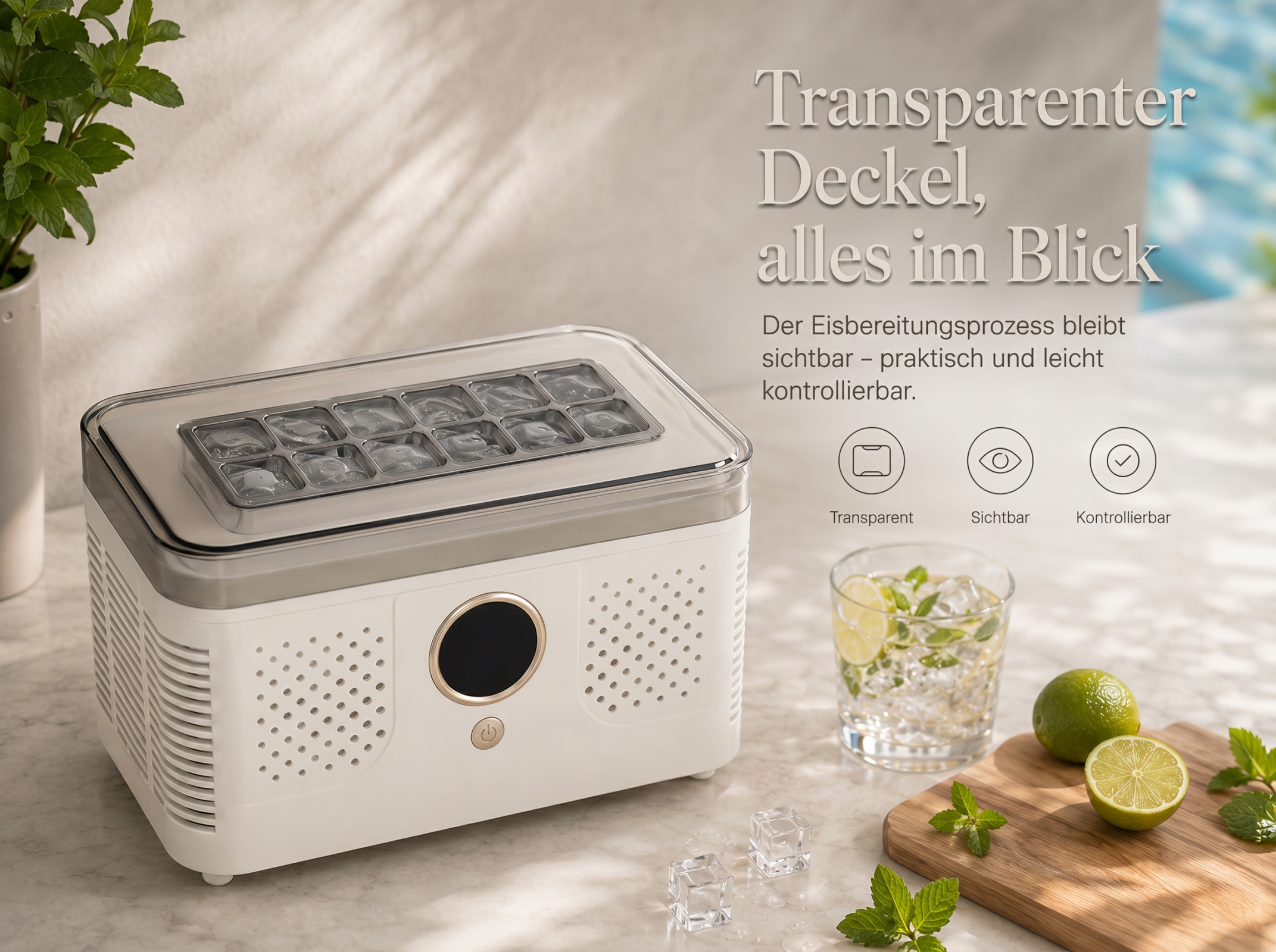 Eine Eismaschine mit Eiswürfeln, daneben ein Glas mit Getränk und Limette.
