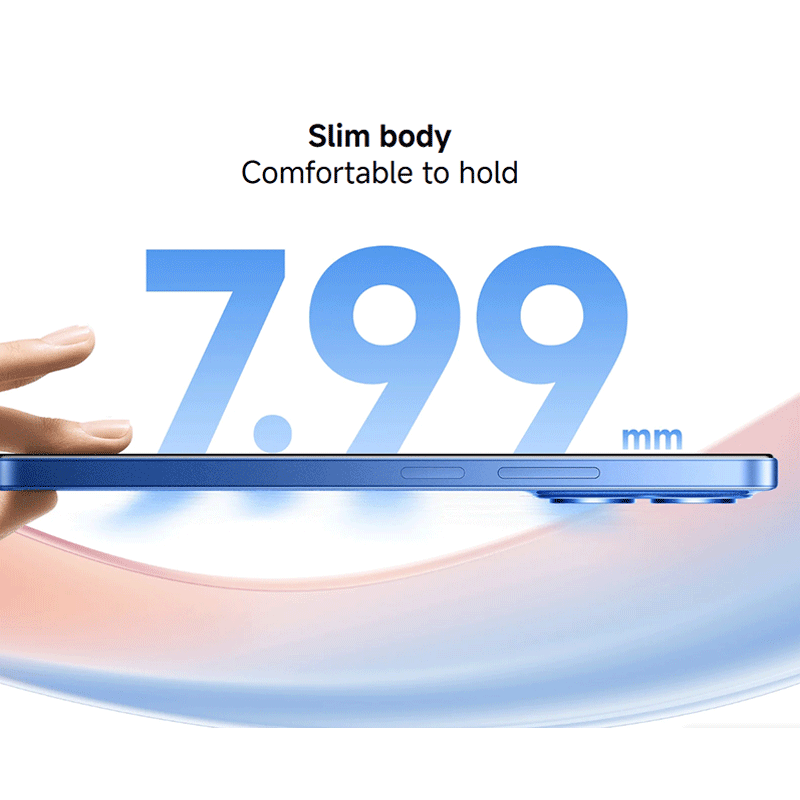 Ein blaues Smartphone mit schlankem Gehäuse, 7,99 mm dick, gehalten von Daumen und Zeigefinger.