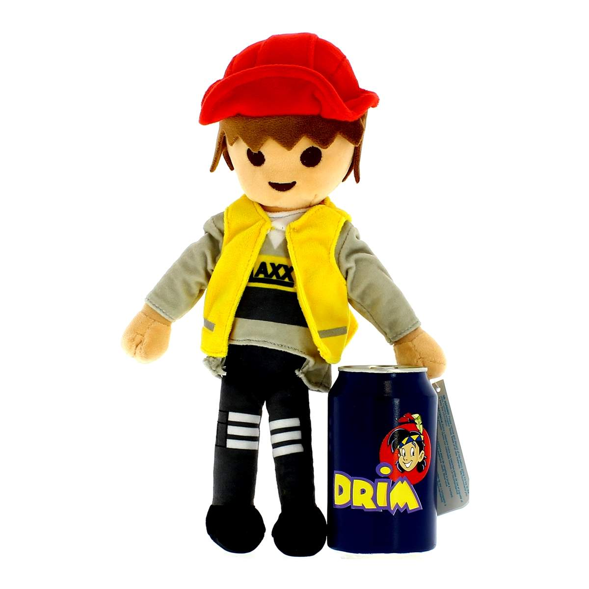 Peluche de niño con gorra roja, chaleco amarillo y lata de bebida.
