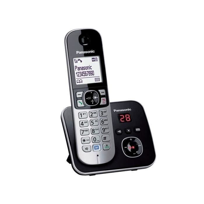 Un telefono cordless Panasonic con display digitale e tastiera su una base.