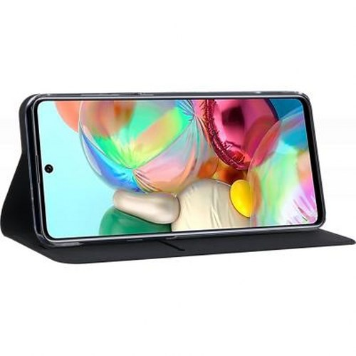 Uno smartphone in una custodia nera mostra uno sfondo colorato.