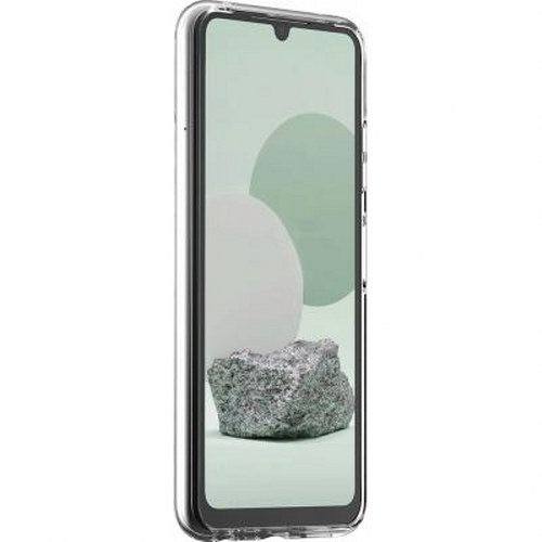 Una custodia trasparente per telefono con una pietra sullo sfondo.