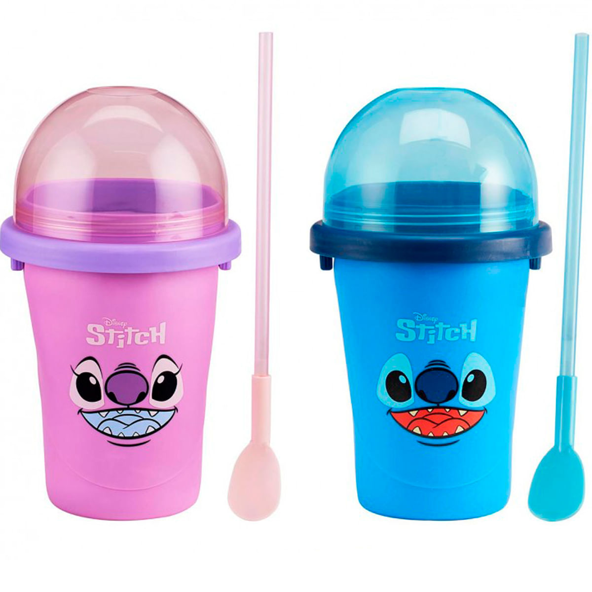 Dos vasos de Disney Stitch con cucharas, uno rosa y otro azul.