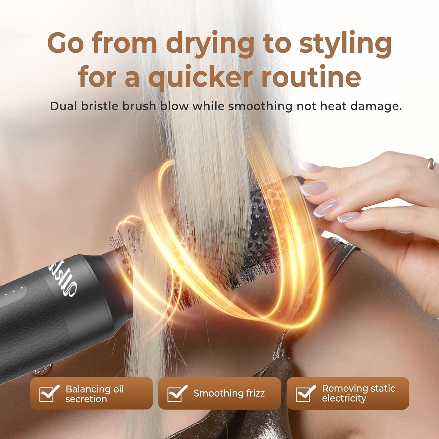 Eine Haartrocknerbürste stylt blondes Haar. Text: Vom Trocknen zum Stylen.