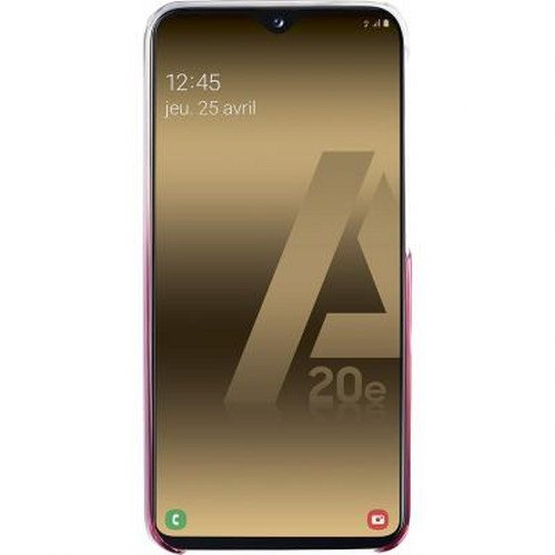 Un smartphone con pantalla dorada que muestra la hora 12:45 y la fecha.