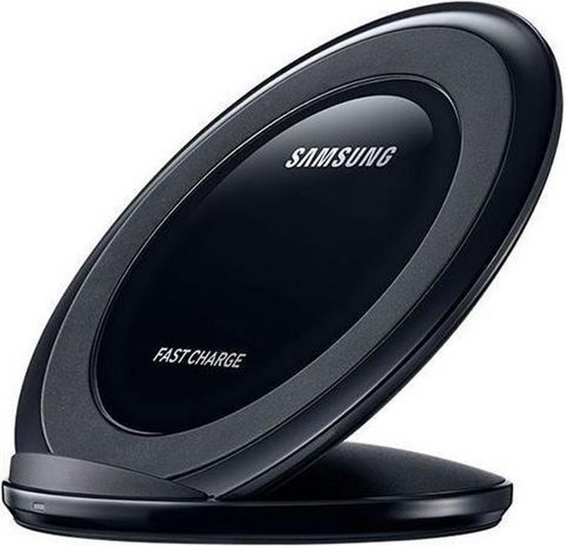 Caricatore wireless Samsung ricarica rapida nero su sfondo bianco.