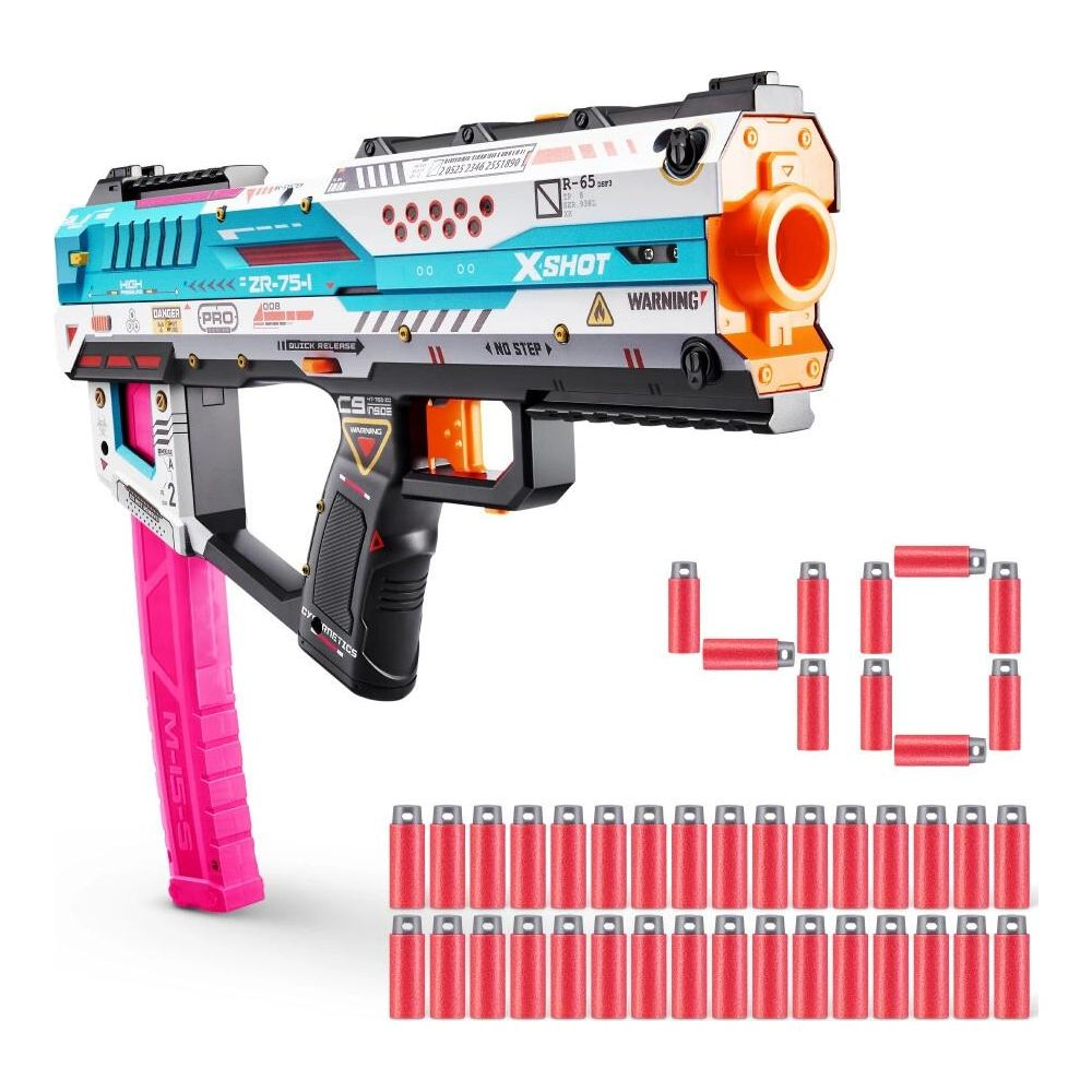 Una pistola de juguete azul, blanca, naranja y rosa con muchos dardos rojos.