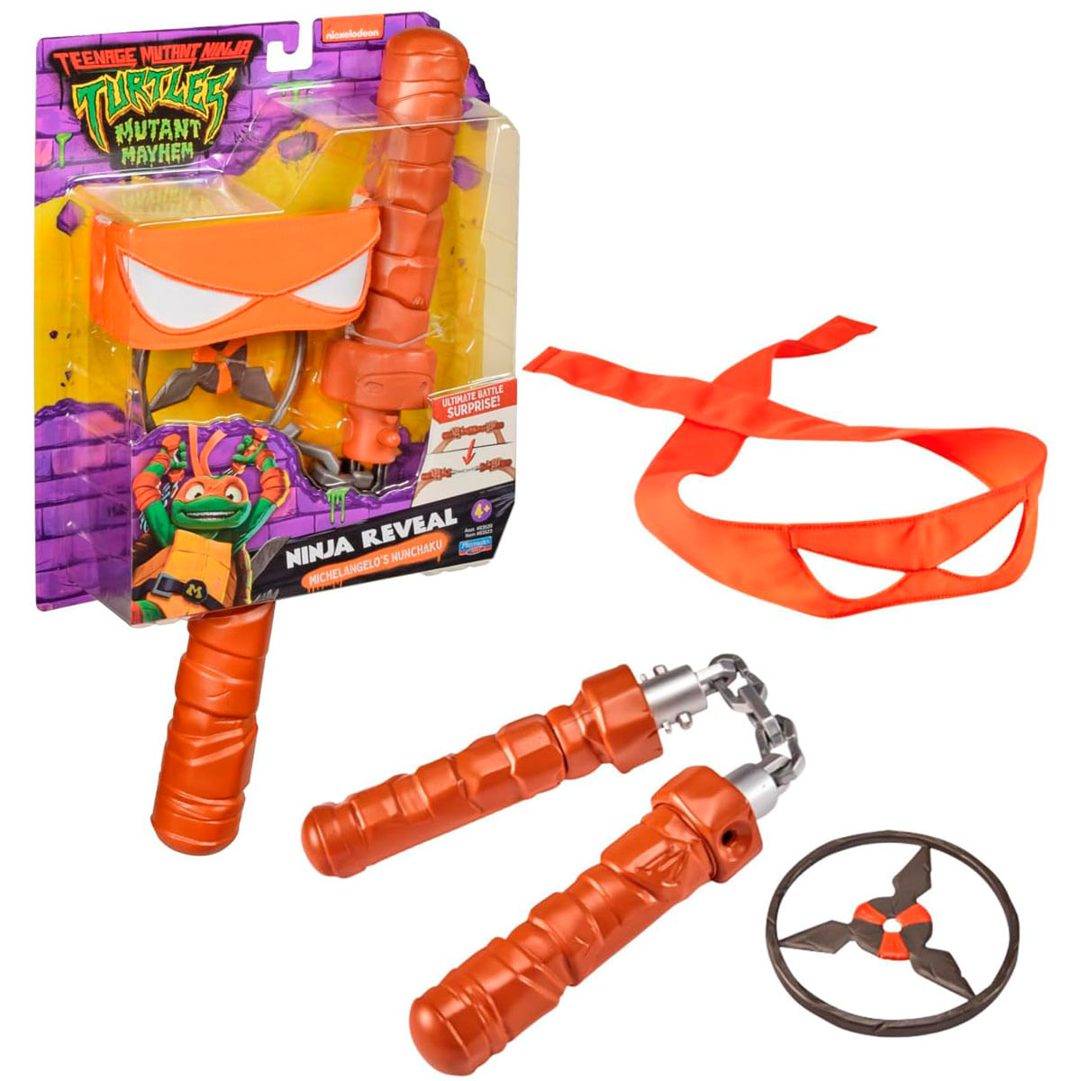 Set de juguete Nunchaku TMNT Michelangelo con máscara y shuriken sobre fondo blanco.