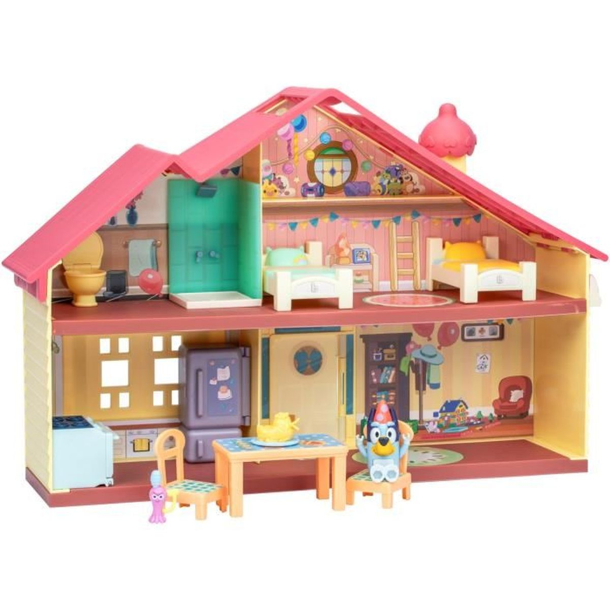 Casa de muñecas con muebles, camas, nevera, mesa, sillas y figuras.
